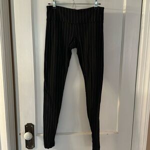 Vintage lululemon black leggings with pin stripes, size 8!
